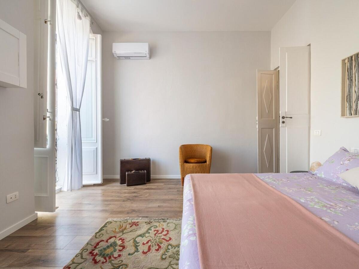 Suite Palazzo Ravenna Кальяри Экстерьер фото